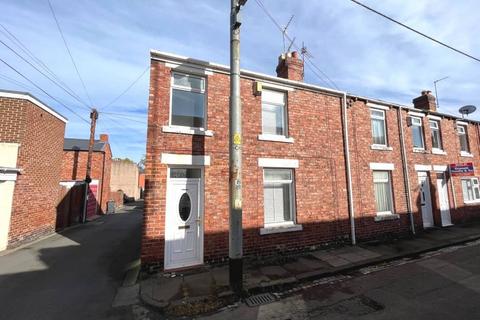 2 bedroom end of terrace house to rent, Pine Street, Chester Le Street, Dh3