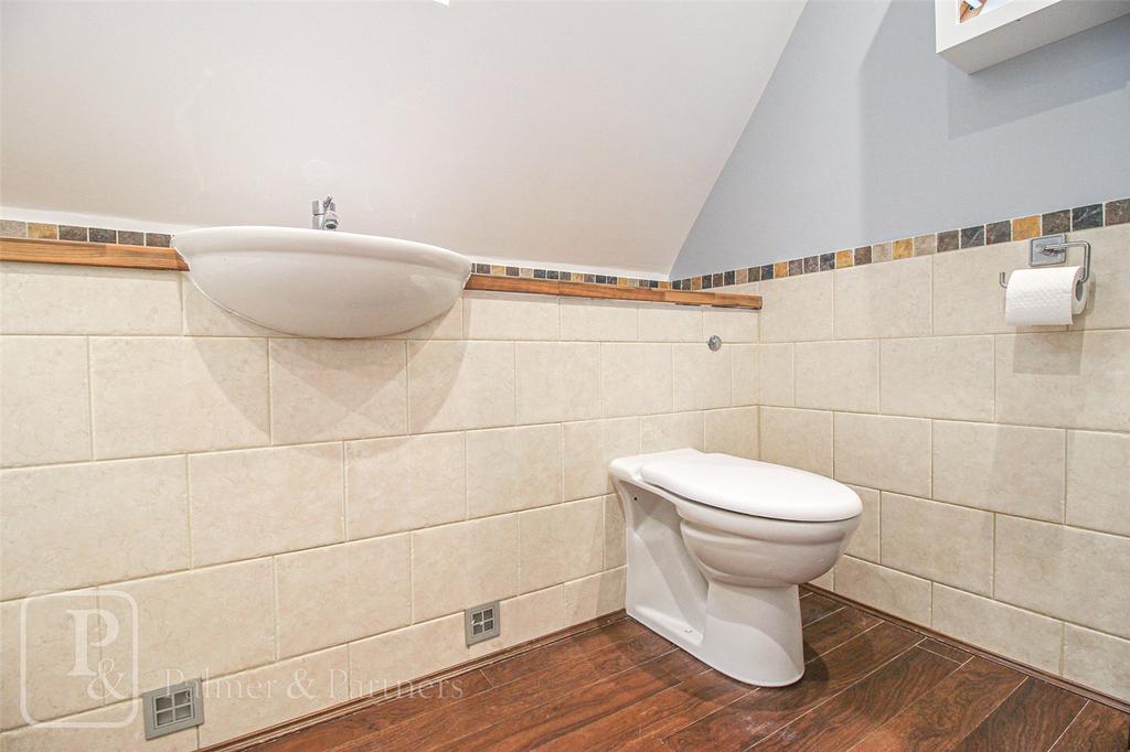 Bed 1 En-Suite