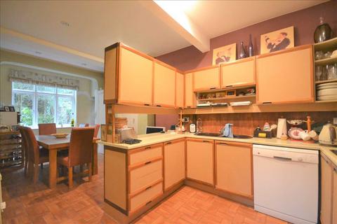 17 Amery Road, Harrow, HA1 3UH
