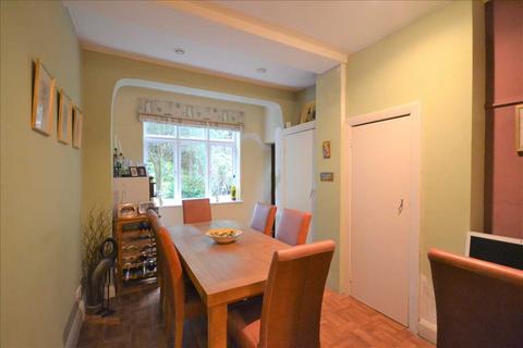 17 Amery Road, Harrow, HA1 3UH