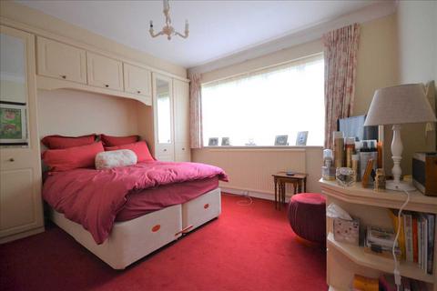 17 Amery Road, Harrow, HA1 3UH
