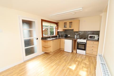 2 bedroom semi-detached house for sale - Beach Road