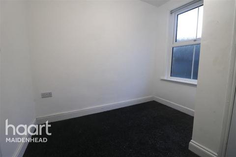 1 bedroom in a house share to rent - Room in High Wycombe