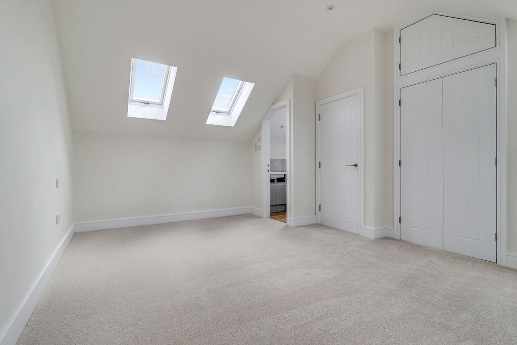 Bedroom 1 (Double with Ensuite)