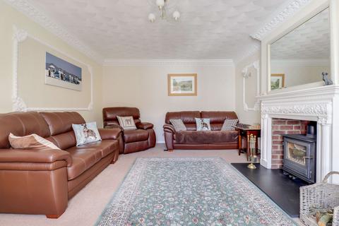 40 Wrights Lane, Cridling Stubbs, Knottingley, WF11 0AS