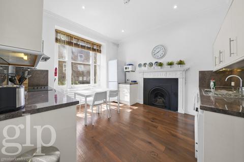 3 bedroom flat to rent, Gower Street, WC1E