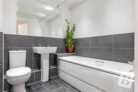 29 Torino Way, South Ockendon, RM15 5FT