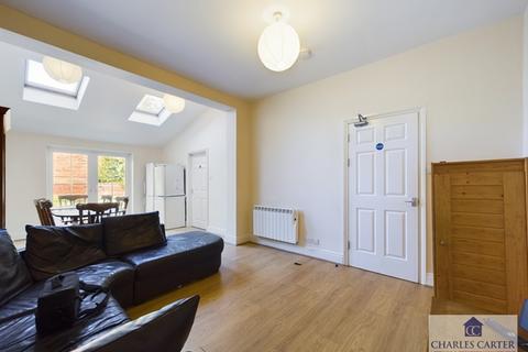 6 bedroom terraced house to rent, *Company Let- Bromyard Road, St Johns, Worcester