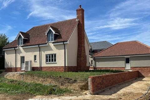 3 bedroom detached house for sale, St Andrew's Place, Ashfield Road, Norton, Suffolk, IP31