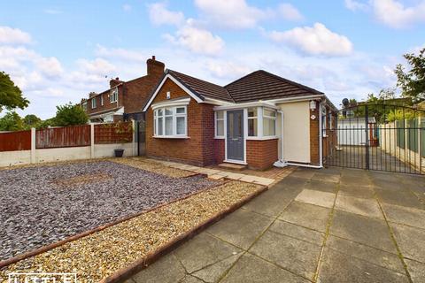 3 bedroom bungalow for sale, Clock Face Road, Clock Face, WA9
