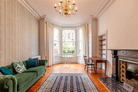 3 bedroom flat to rent, 1147L – Lauriston Gardens, Edinburgh, EH3 9HJ