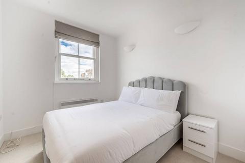 2 bedroom flat to rent, Earls Court Road, Kensington, London, W8