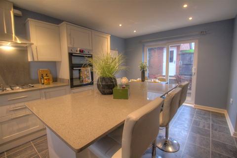 5 Regency Square, Warrington, WA5 0EB