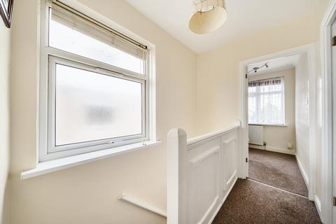 6 Waverley Close, Hayes, UB3 4AJ