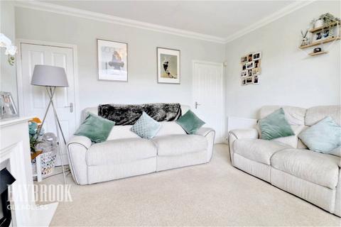 6 Berners Close, Sheffield, S2 2AY