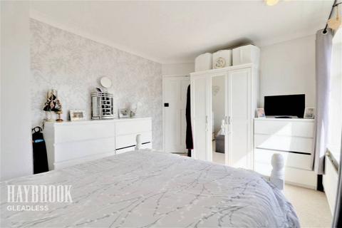 6 Berners Close, Sheffield, S2 2AY