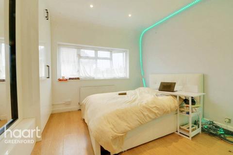 3 Longridge Lane, Southall, UB1 3JH