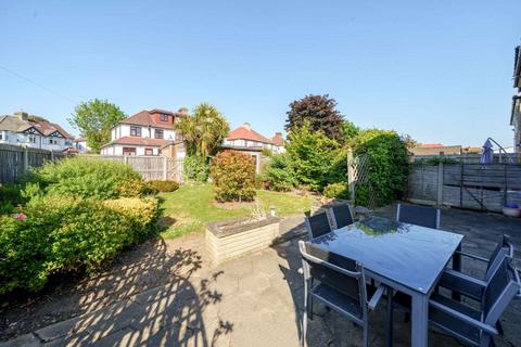 62 Burleigh Road, Sutton, SM3 9NB