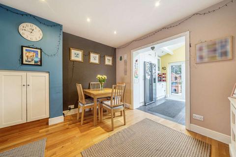116 Gander Green Lane, Sutton, SM1 2HH
