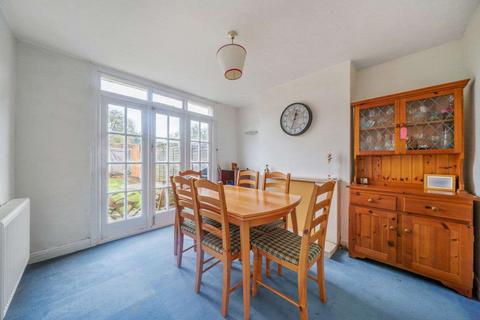 5 Kingsdown Road, Cheam, Sutton, SM3 8NZ