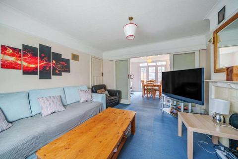 5 Kingsdown Road, Cheam, Sutton, SM3 8NZ