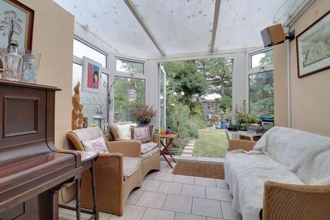 113 Coulsdon Road, Coulsdon, CR5 1EH