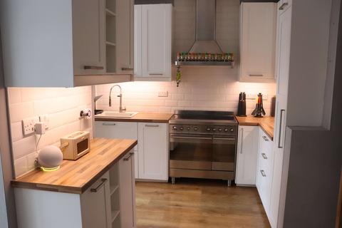 7 Chelford Road, Bromley, BR1 5QT