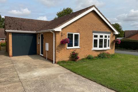 2 bedroom detached bungalow for sale, Hastings Drive, Wainfleet, Skegness, Lincolnshire, PE24 4PX
