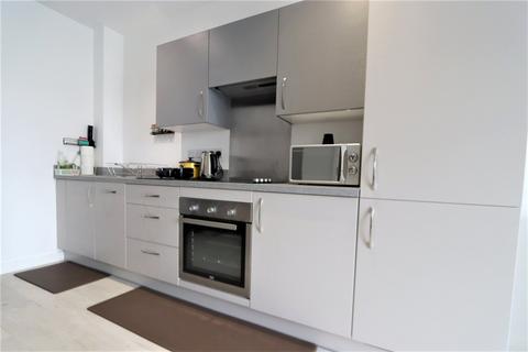 Studio to rent, Furness Quay, Salford, Greater Manchester, M50