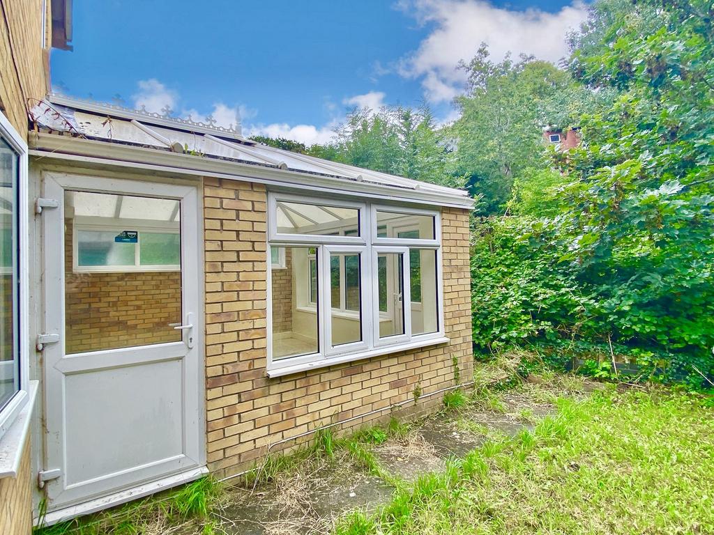 2 St Cadocs Avenue, Dinas Powys CF64 4UD 3 bed detached house for sale