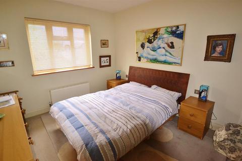 7 Berwick Road, Saltdean, Brighton, BN2 8QF