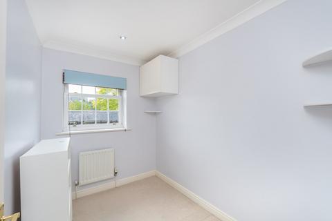 3 bedroom semi-detached house for sale - Burnell Gate, Chelmsford CM1