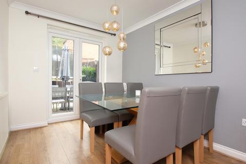 24 Barnard Way, Church Village, Pontypridd, CF38 1DQ