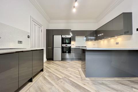 3 bedroom apartment for sale - 3  (0/1) Ewing Street, Kilbarchan
