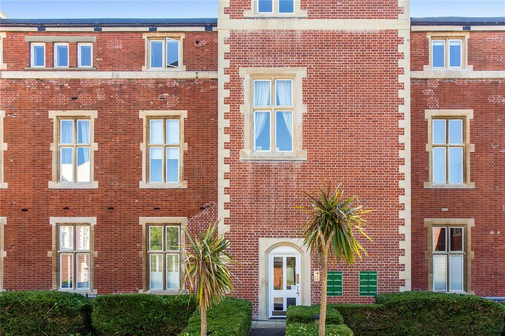 Victoria Court