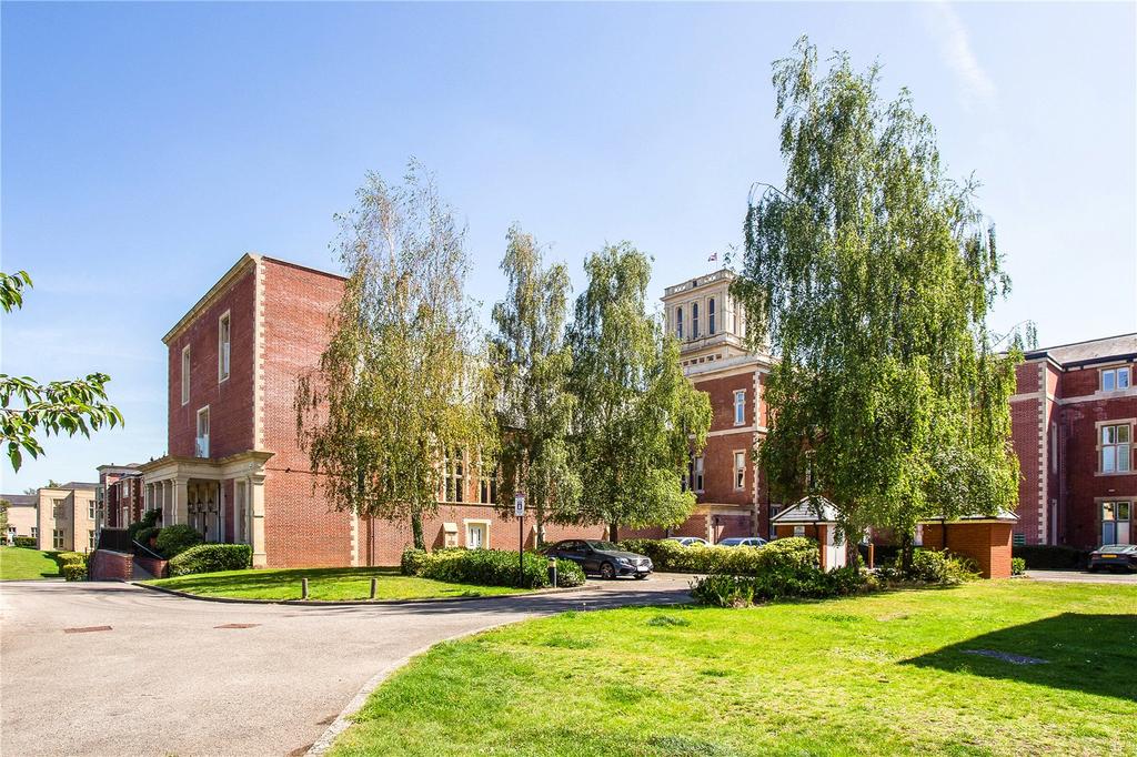 Victoria Court
