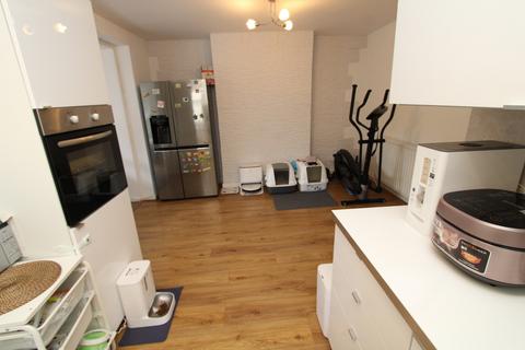 5 Bryanston Road, Southampton, SO19 7AP