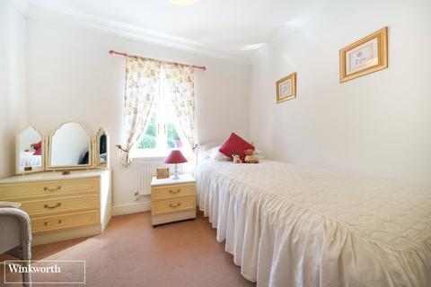 98 Cliddesden Road, Basingstoke, RG21 3ER