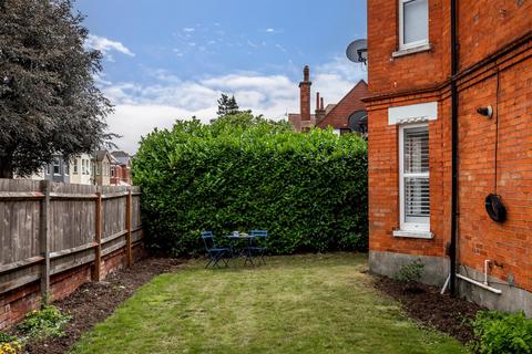 Flat 1, 16 Roslin Road, Bournemouth, BH3 7JD