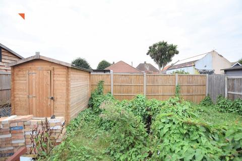 3 bedroom semi-detached house for sale, St Osyth Road, Clacton-on-Sea