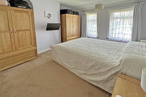 97 Chestnut Avenue, Exeter, EX2 6DN