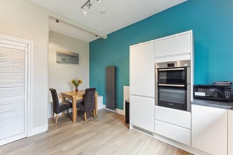 1 bedroom apartment for sale - Harrison Gardens, Flat 5, Shandon, Edinburgh, EH11 1SG