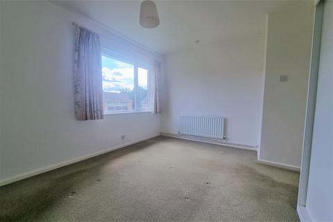 2 bedroom maisonette to rent, Hiltingbury