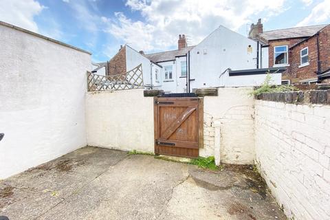 2 bedroom terraced house for sale, Mount Street, Harrogate