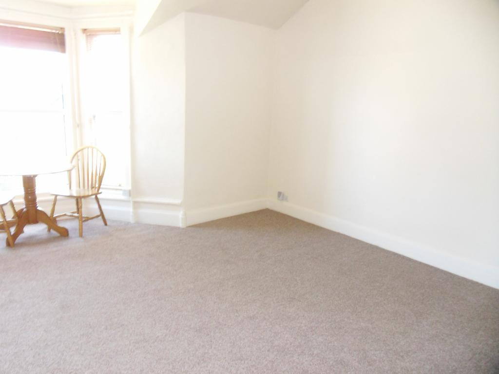 26 West Road, Lancaster, LA1 Studio £500 pcm (£115 pw)