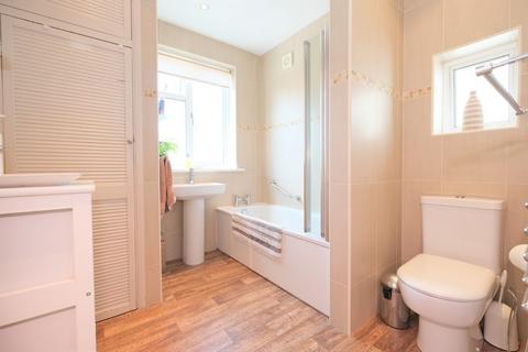 106 Court Road, Orpington, BR6 0PZ