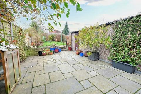 106 Court Road, Orpington, BR6 0PZ
