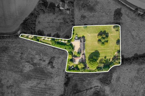 5 bedroom barn conversion for sale - Cherry Street, Duton Hill