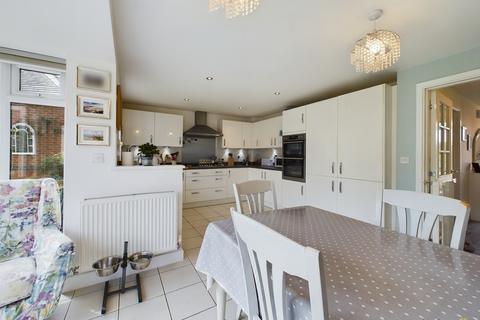 4 bedroom detached house for sale, Parsons Way, Drakelow