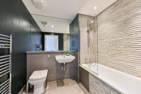 16, Edison Court Warple Way, London, W3 7HJ
